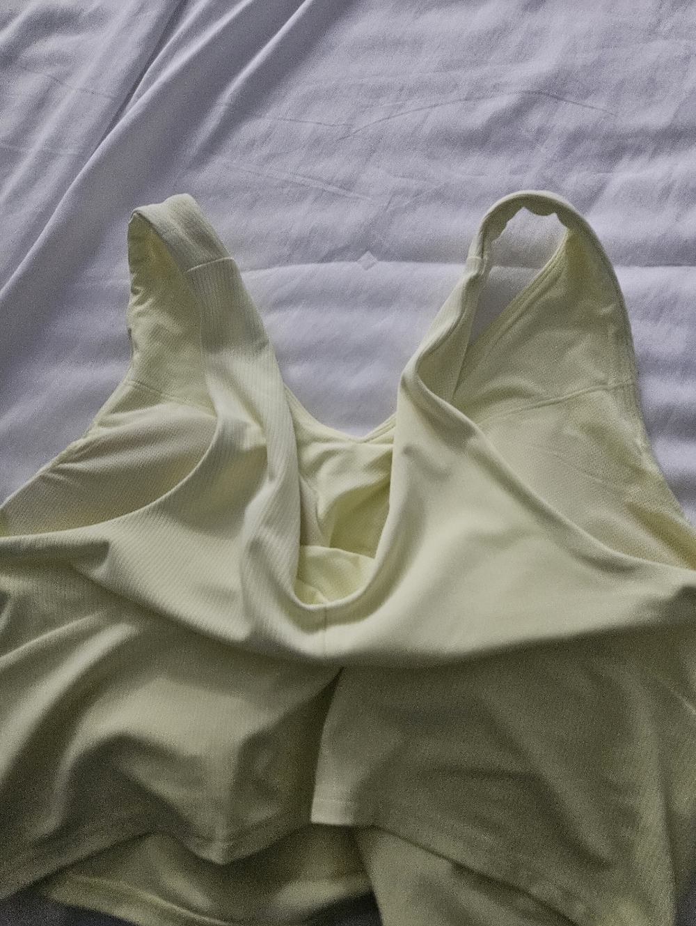 NWOT Light Yellow Ribbed Sports Bra - Picture 5 of 6